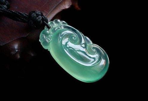 從古玩少年到翡翠新銳 一位90后的文化創業之路